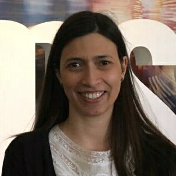 Célia Ribeiro